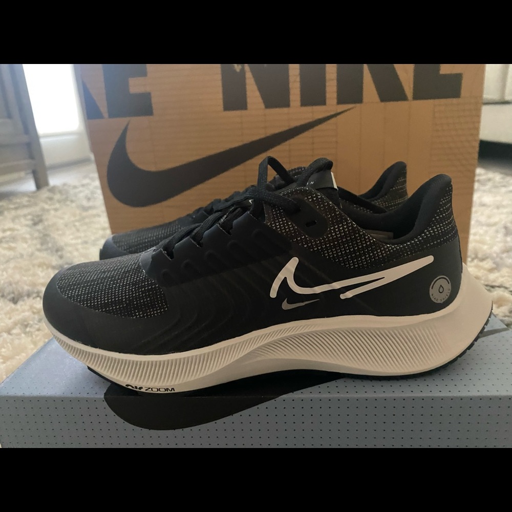 New Air Zoom Pegasus Air Zoom’s. New never used.